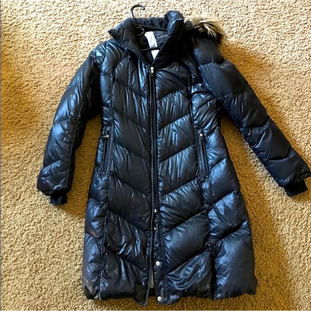 Beautiful Calvin Klein Pwrformance Coat in great condition made of down.